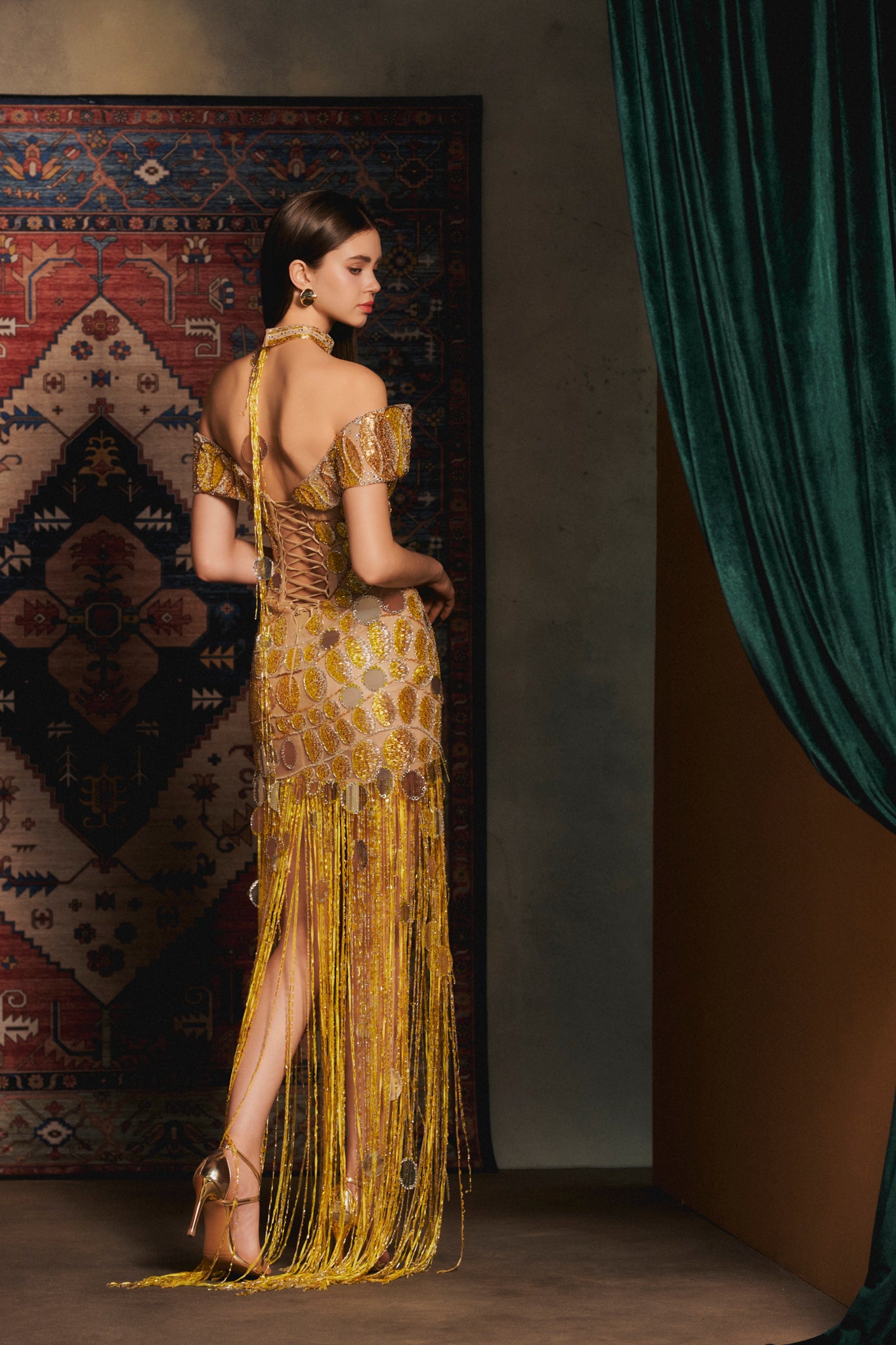 LOOK 16 — Solar Drops