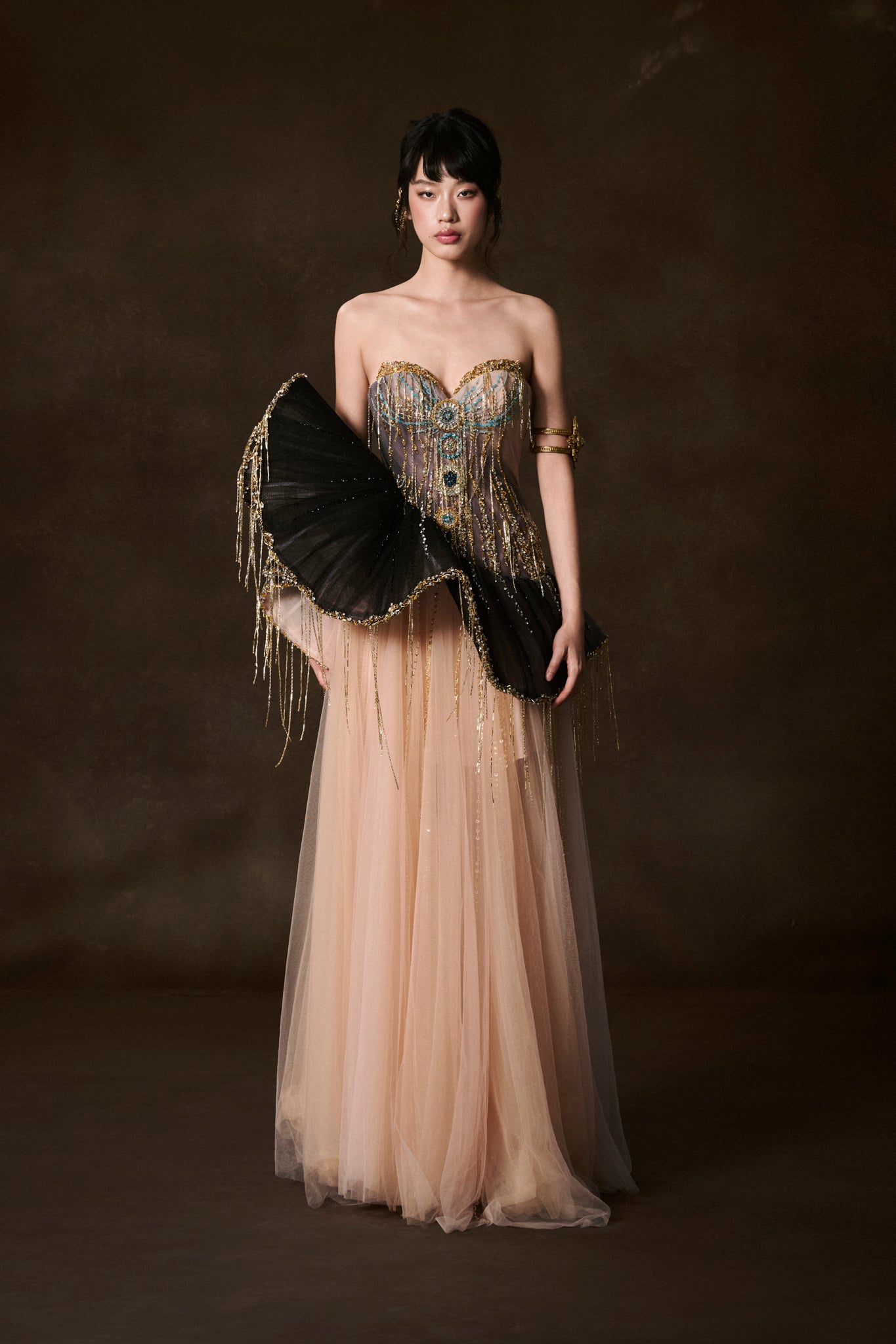 LOOK 16: Celestial Bloom Alme Couture LOOK 16: Celestial Bloom Alme Couture