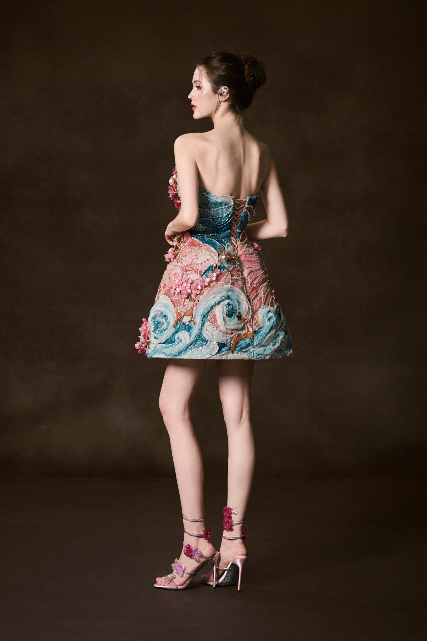 LOOK 8: Blossom Waves