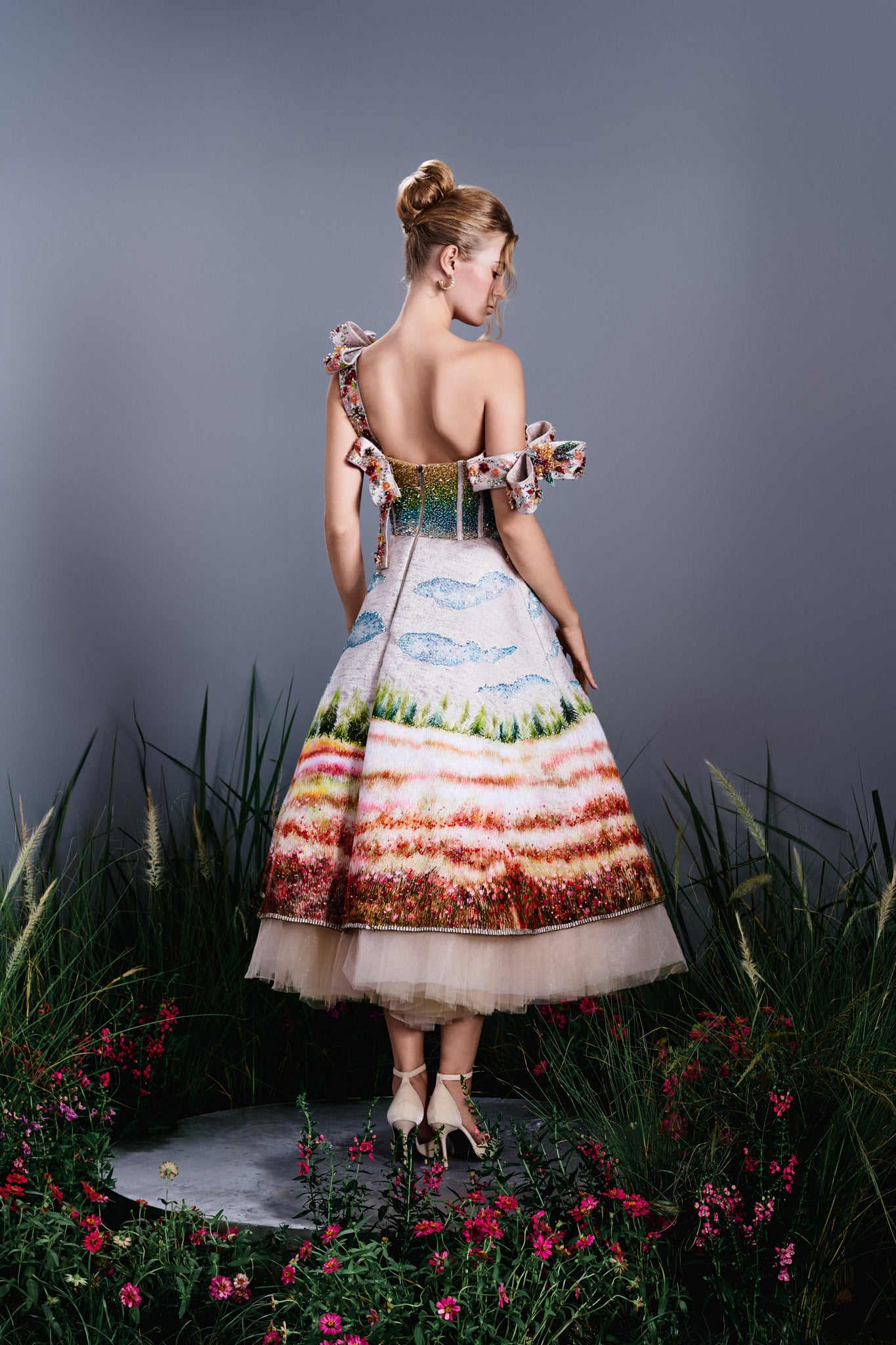 LOOK 3: Mountain Sonata