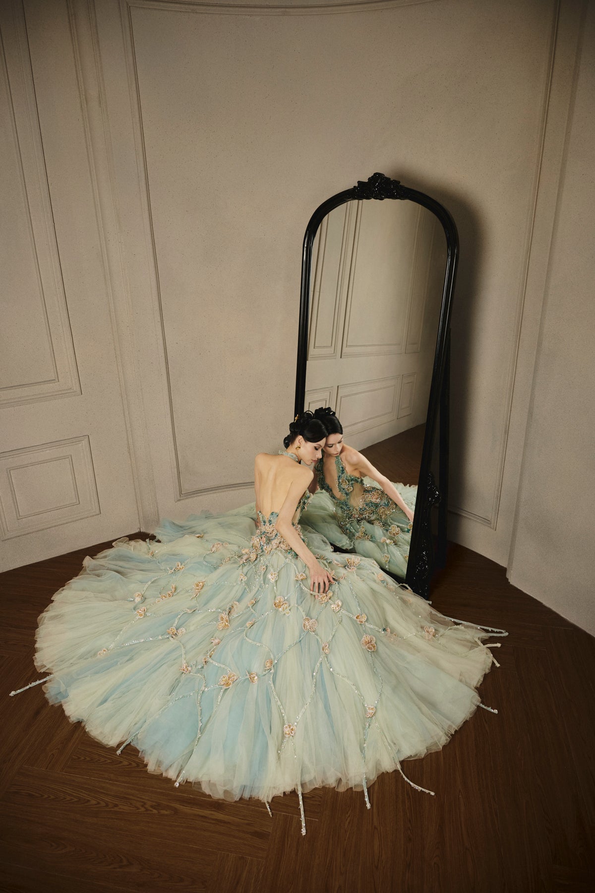 LOOK 6 — Swan en Rêve