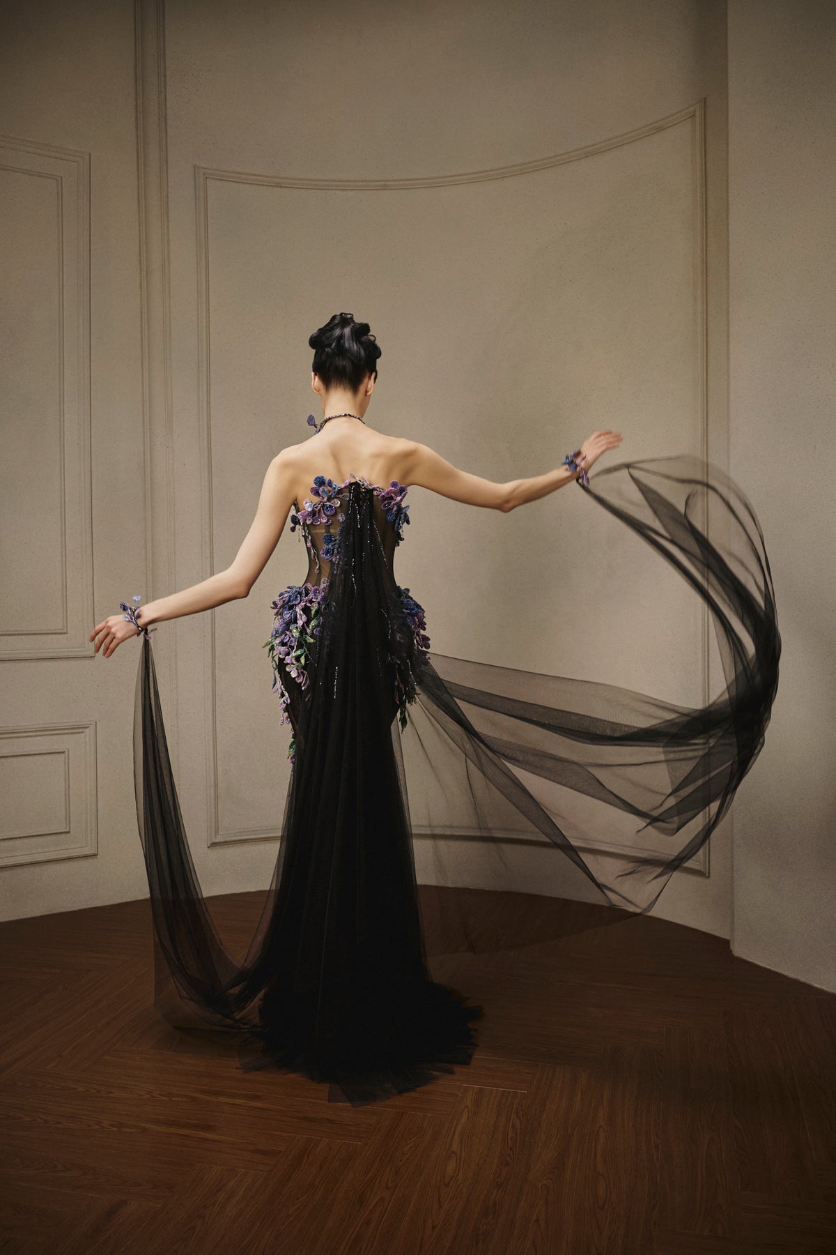 LOOK 12 — Eternal Devotion