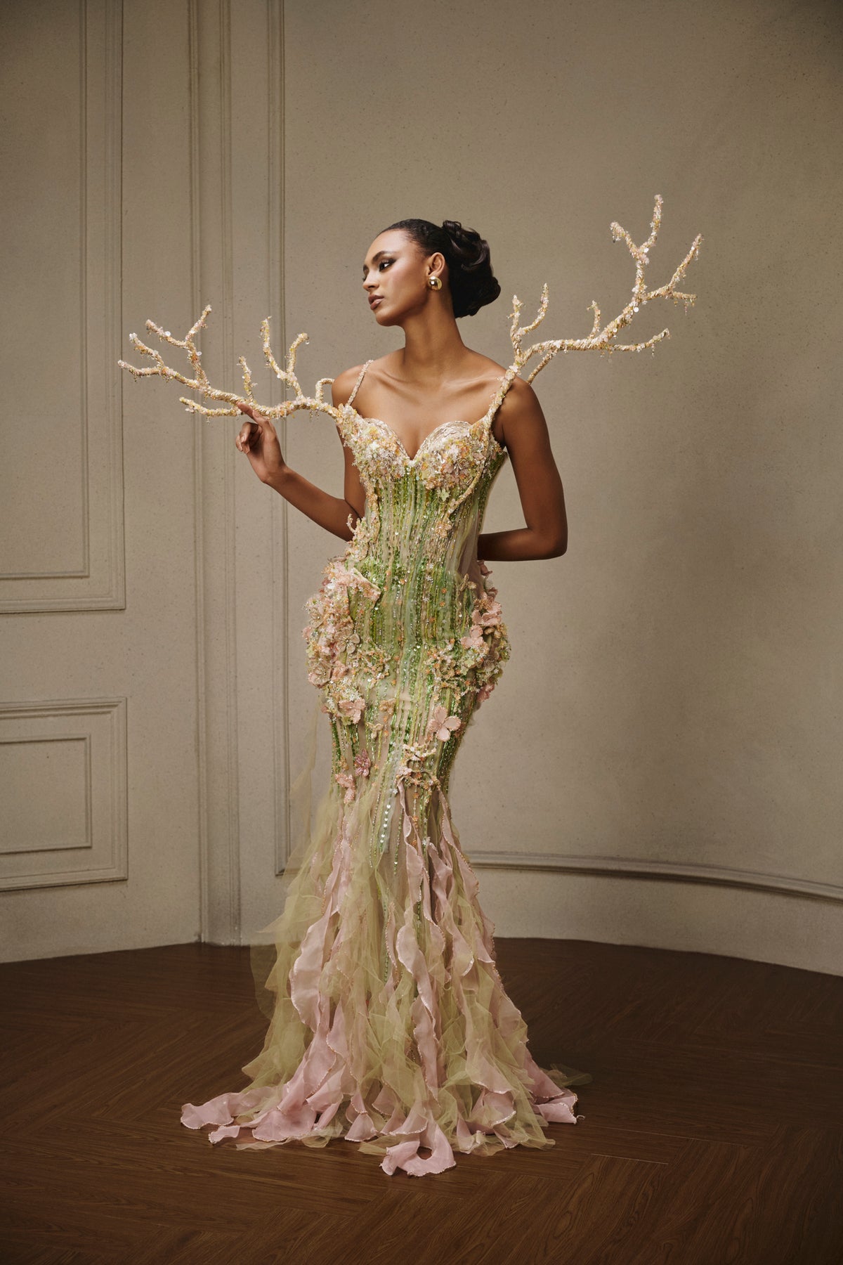 LOOK 25 — Secret Garden