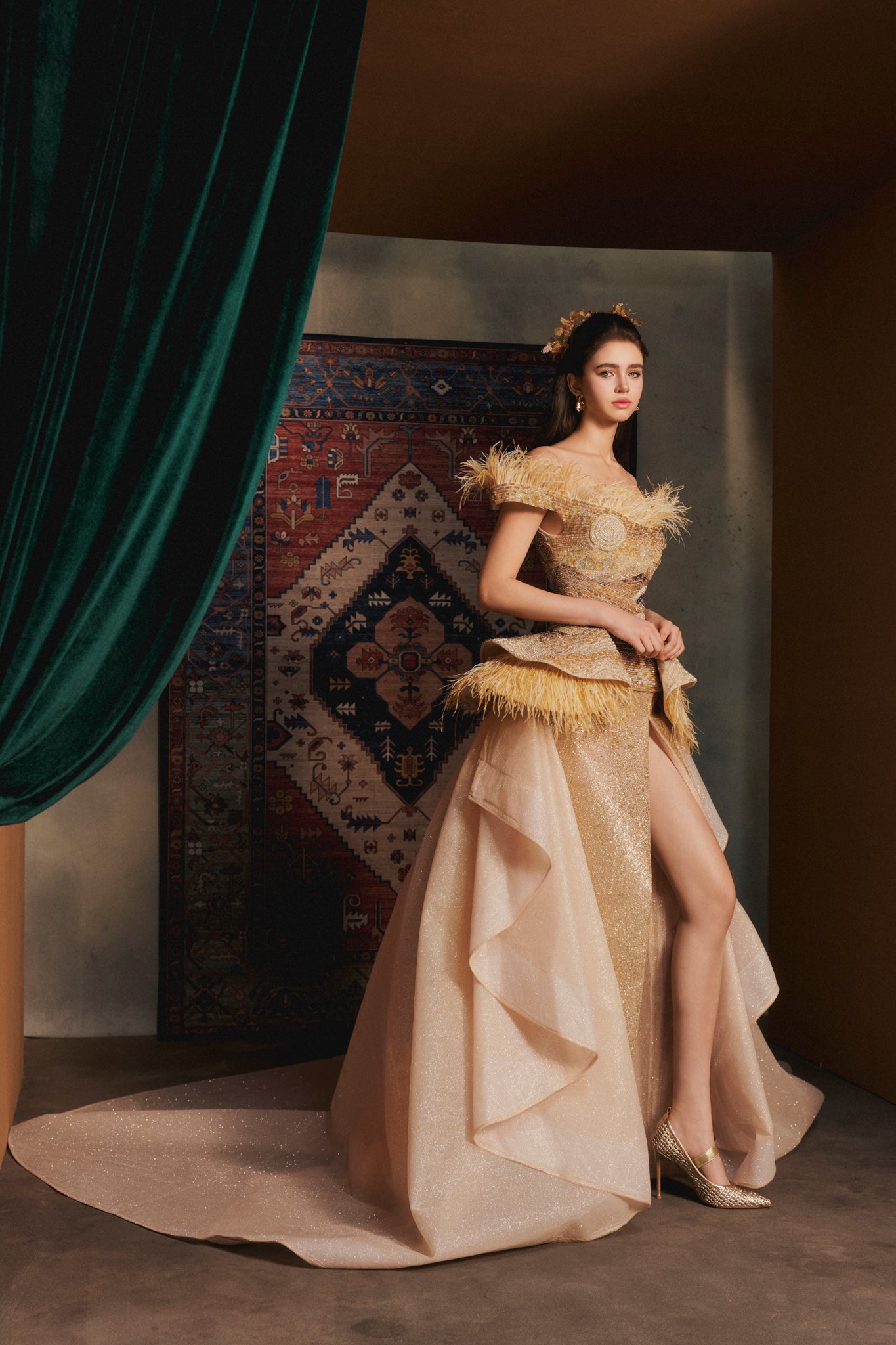 LOOK 13 — Desert Aurora