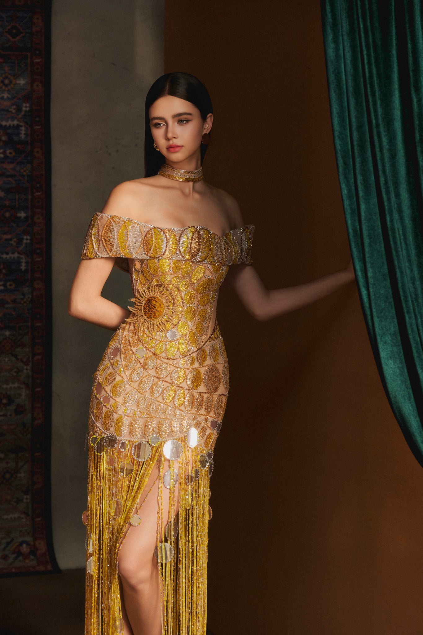 LOOK 16 — Solar Drops