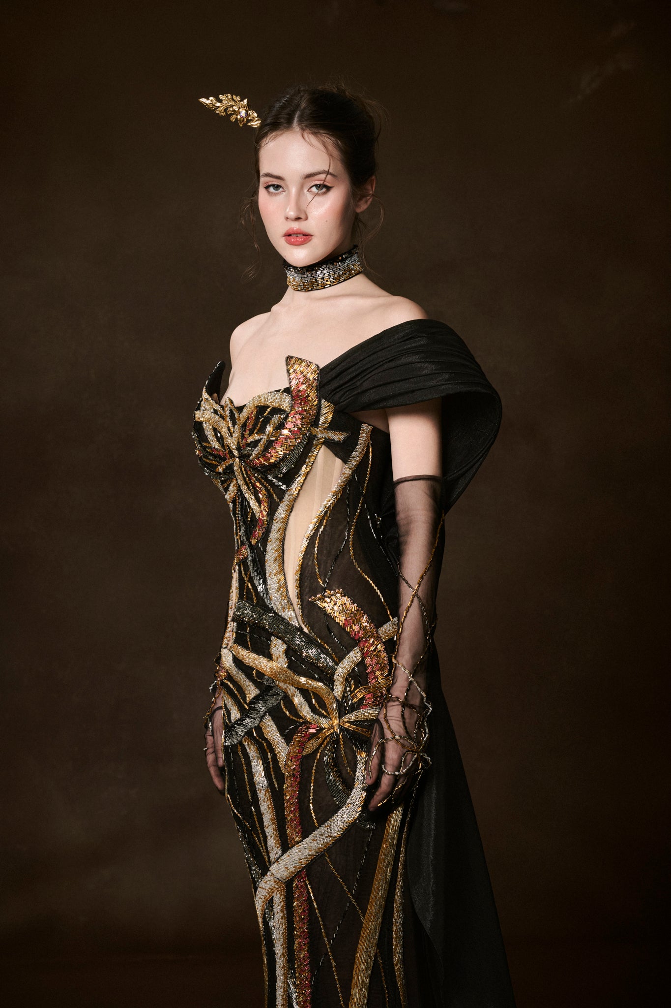 LOOK 13: Golden Roots