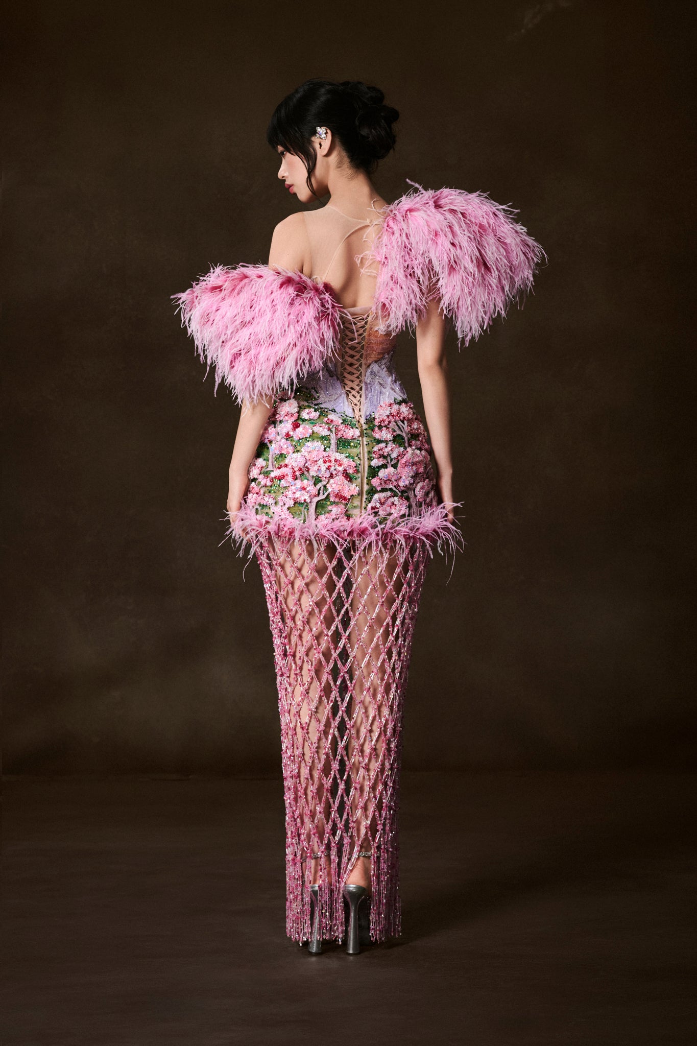 LOOK 7: Blossom Flame