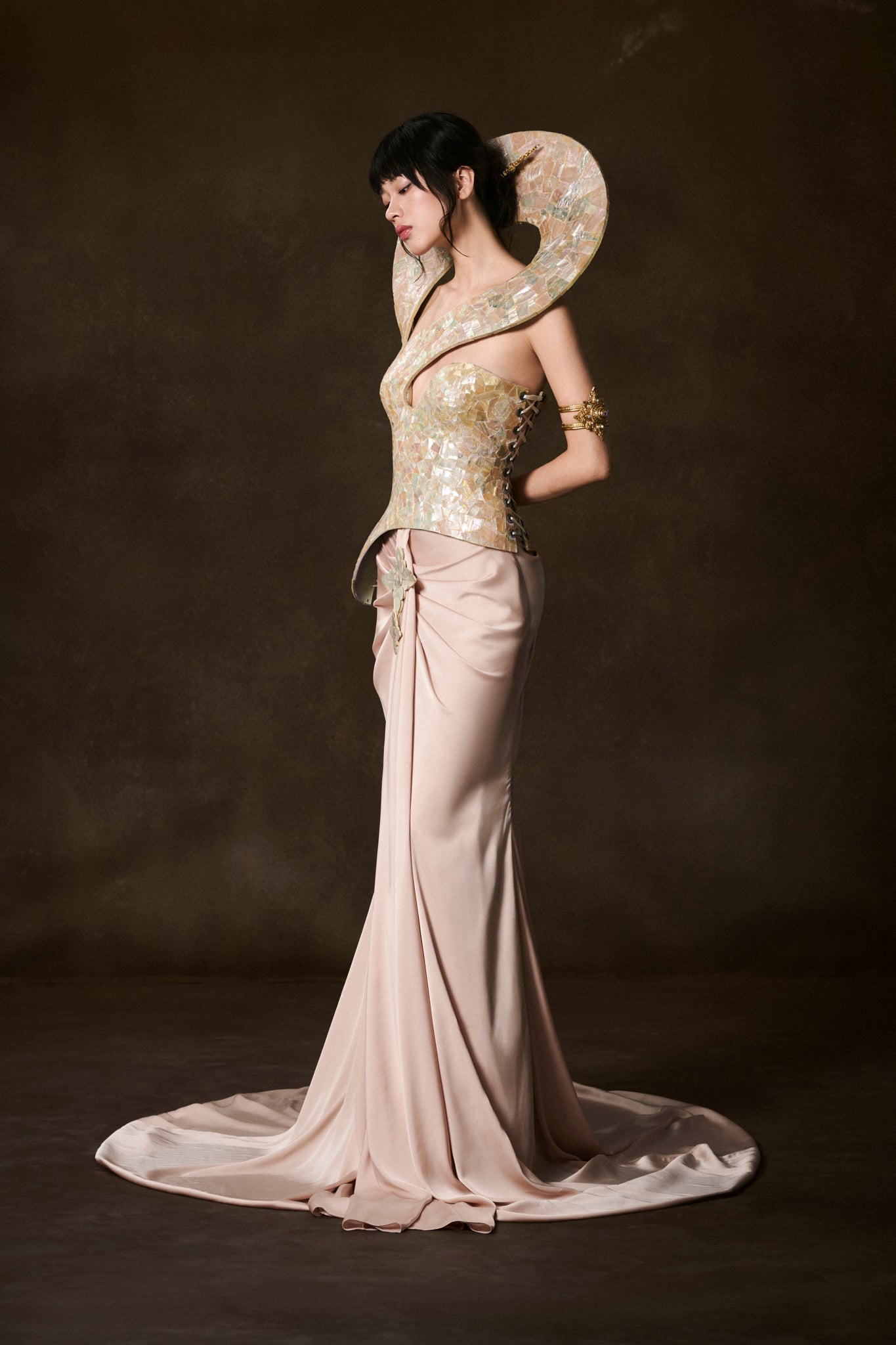 LOOK 11: Golden Emblem