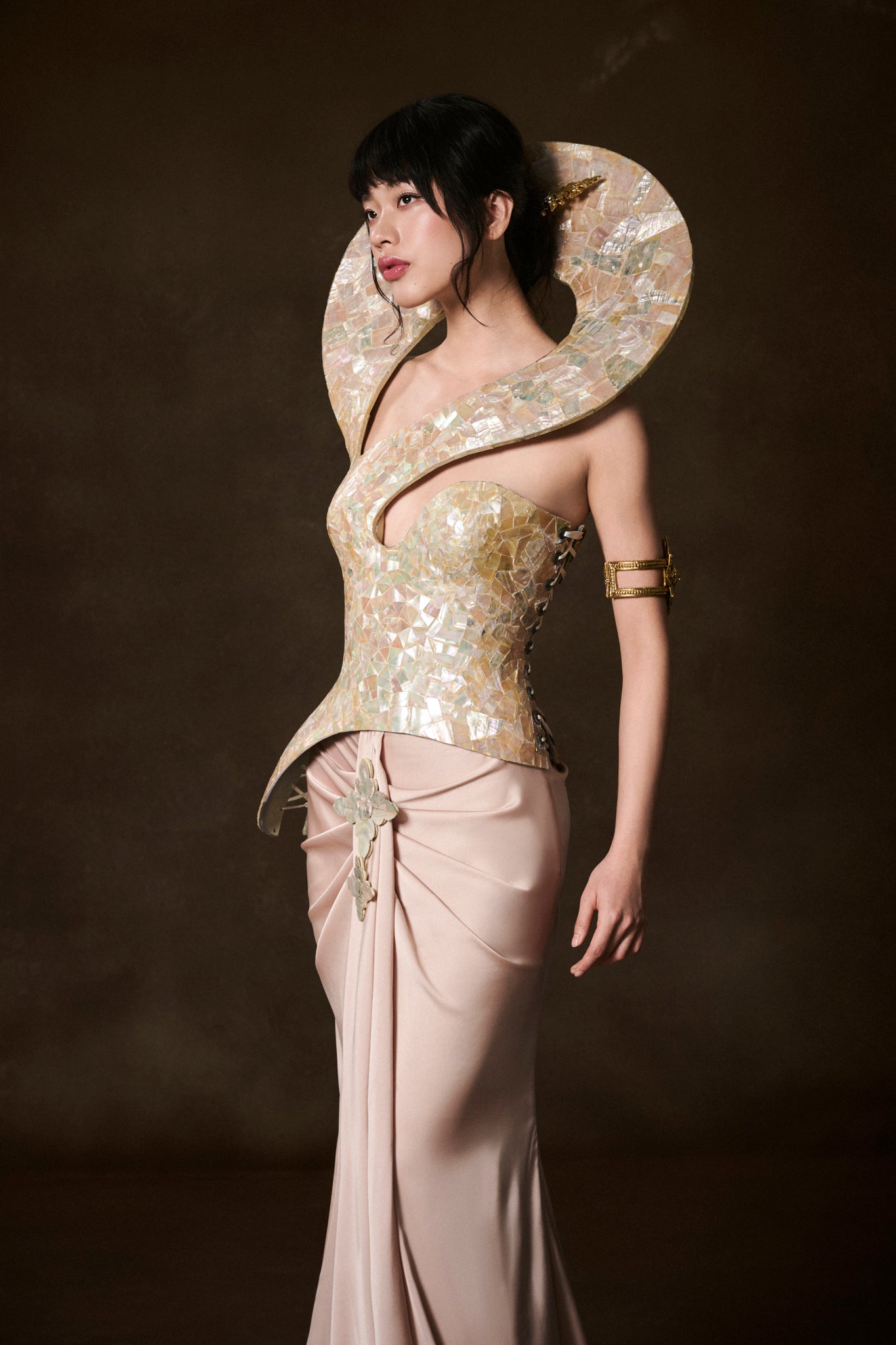 LOOK 11: Golden Emblem