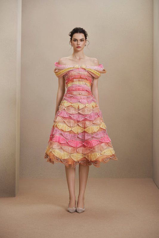 LOOK 8: Sunlit Ribbons