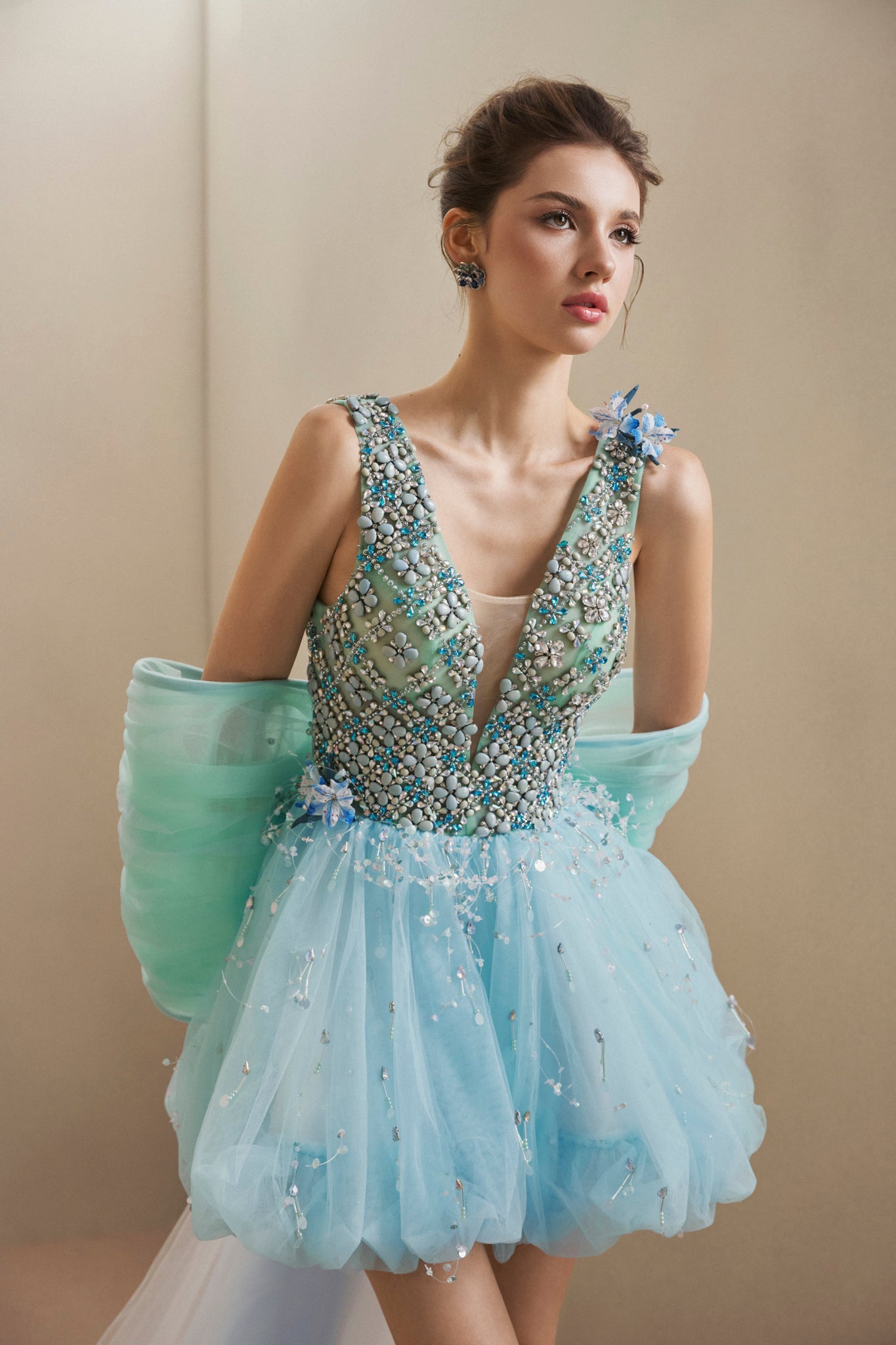 LOOK 13: Crystal Bloom