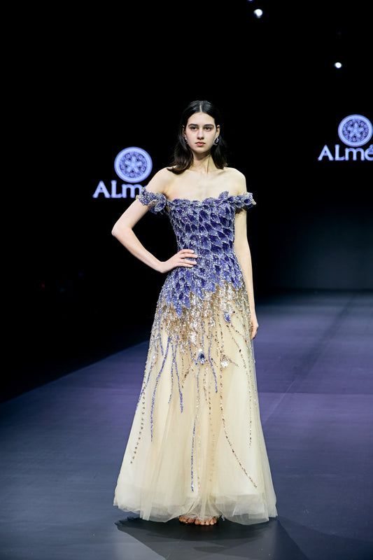 LOOK 18: Sapphire waves