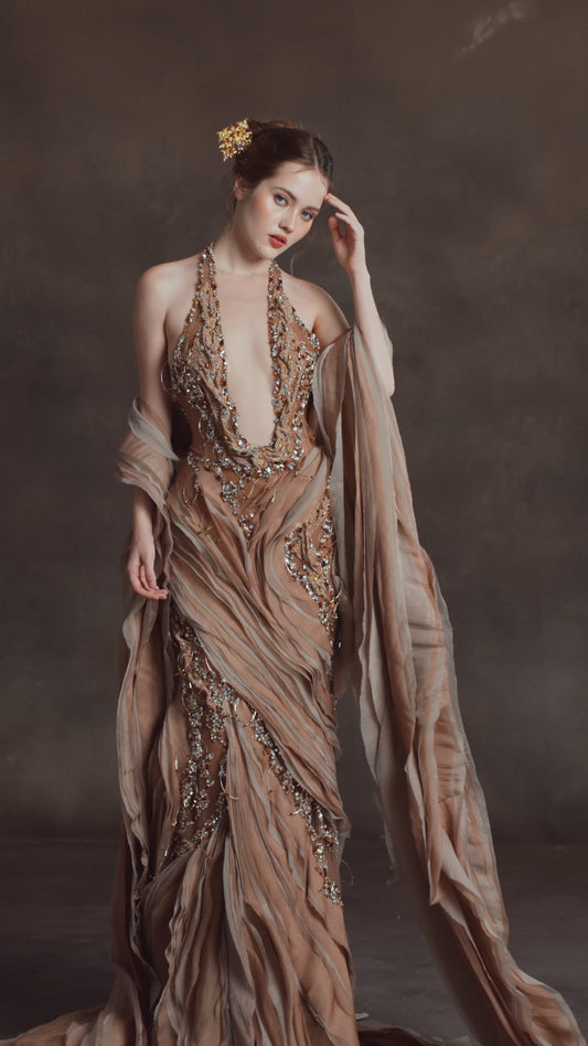 LOOK 2 – Golden Whispers